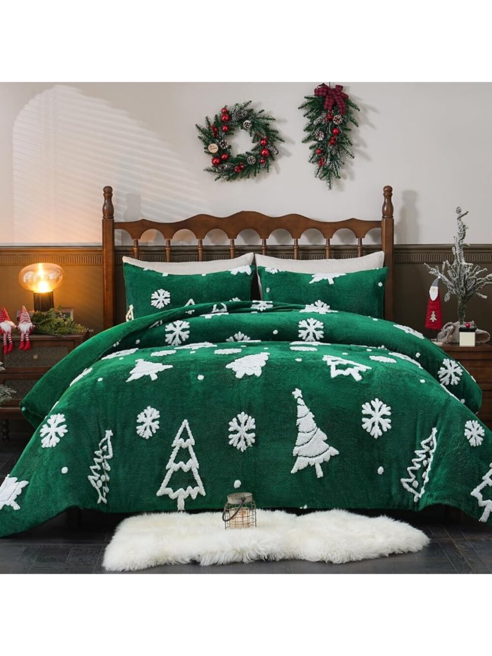 Cozy 3-Piece Christmas King Comforter Set, Fluffy Jacquard Quilt & Pillowcases